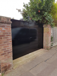 After picture of double gates coated onsite in Colchester, Essex.