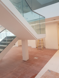 After picture of onsite coating of Land Rover showroom, Southend, Essex.