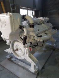Masking and coating of engine awaiting dispatch RAL 9010.